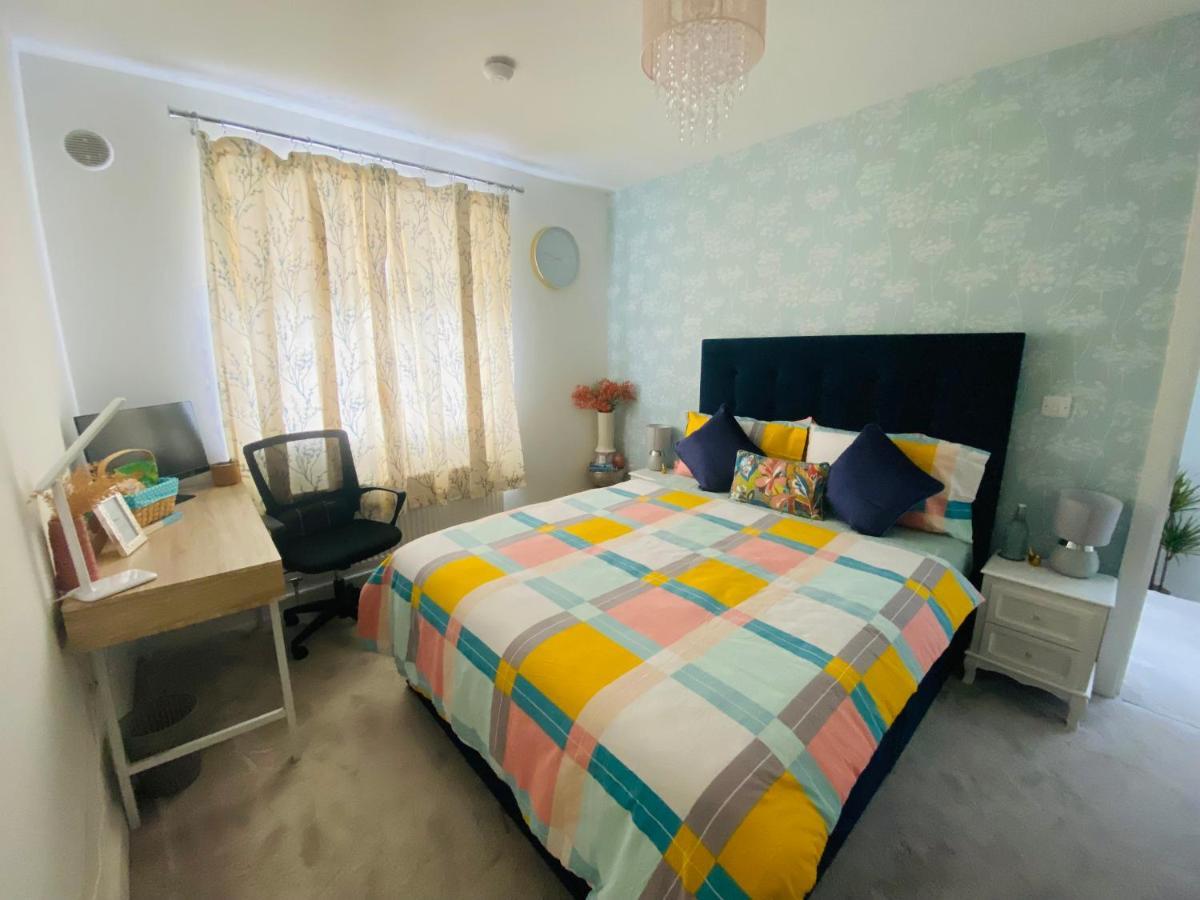 Double Room In Our Family Home Dublin Exterior foto